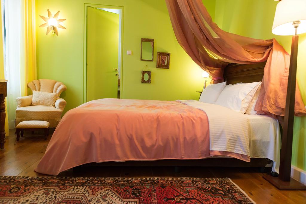 Vogiatzopoulou Guesthouse Агиос-Георгиос-Нилиас Номер фото